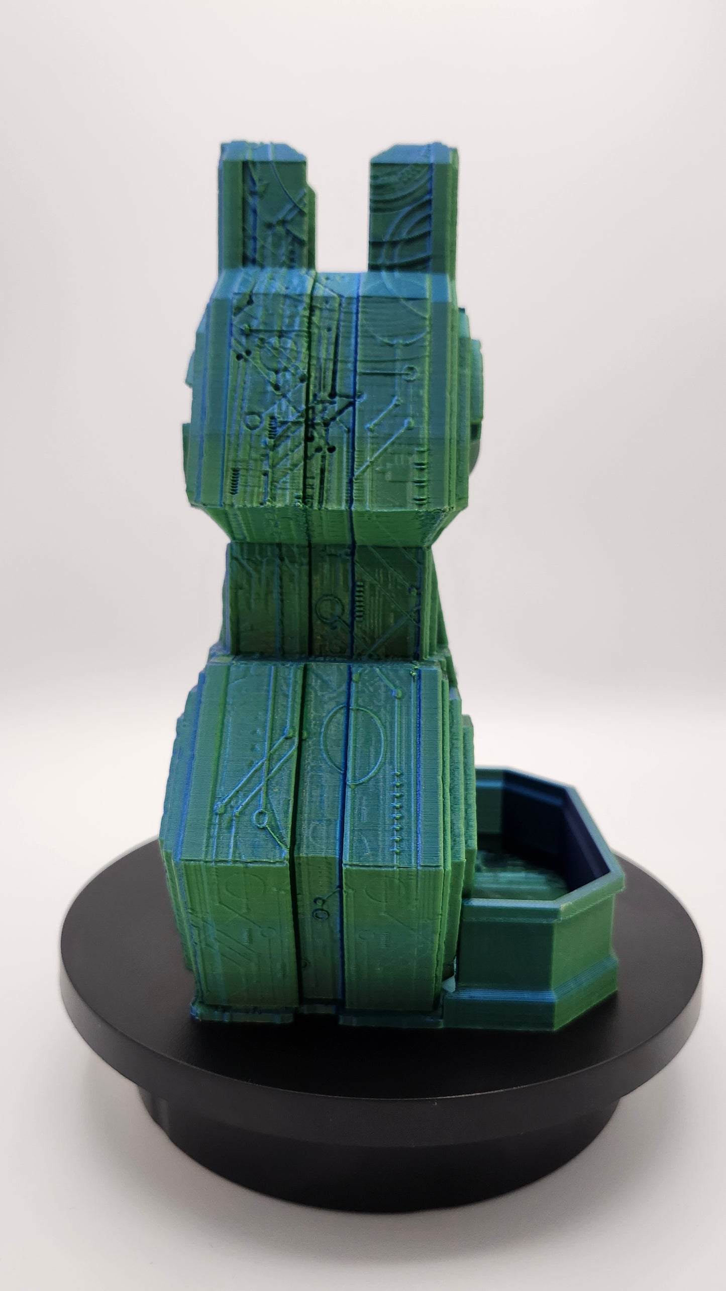 Alien Obelisk Dice Tower